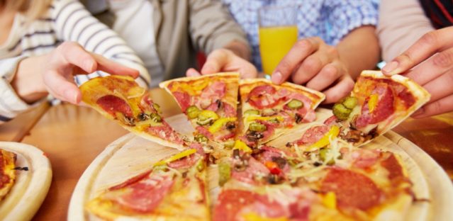 7 Helpful Tips to Stop Overeating